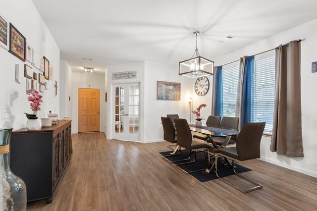 5834 Finely Run St, Spring, TX 77373