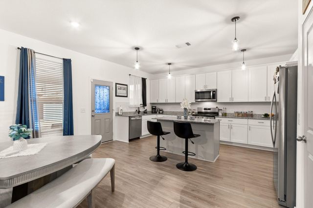 5834 Finely Run St, Spring, TX 77373