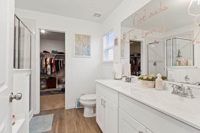 5834 Finely Run St, Spring, TX 77373