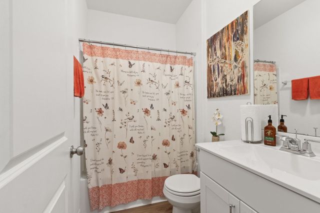 5834 Finely Run St, Spring, TX 77373