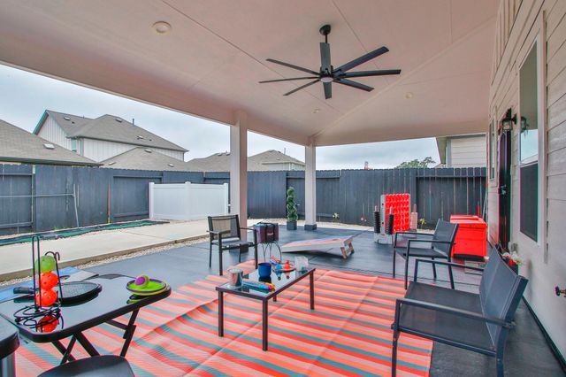 5834 Finely Run St, Spring, TX 77373