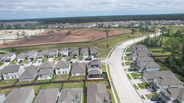 5834 Finely Run St, Spring, TX 77373