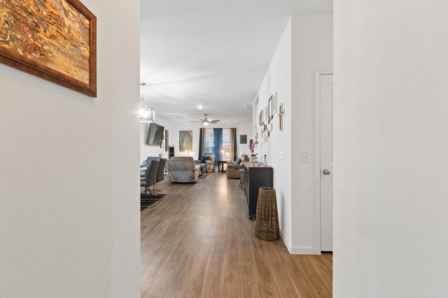 5834 Finely Run St, Spring, TX 77373