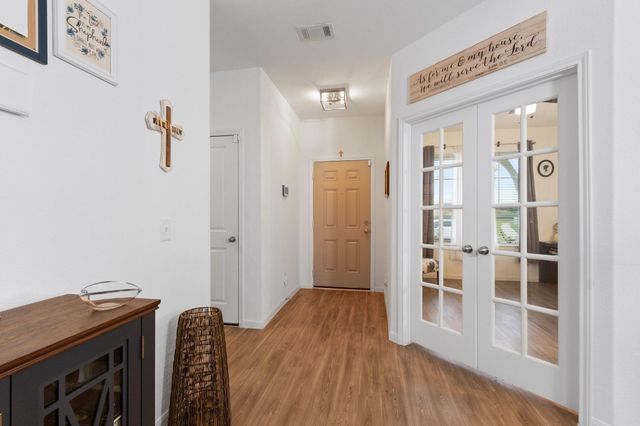 5834 Finely Run St, Spring, TX 77373