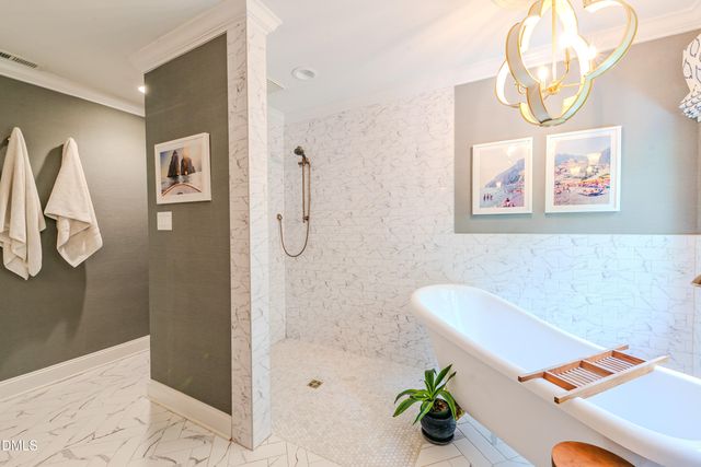 830 Gaston Wood Court, Raleigh, NC 27605