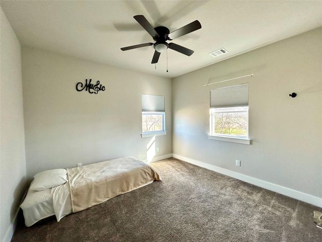 113 S. Lockhart ST, Paige, TX 78659