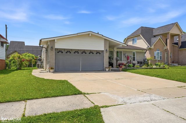 3824 Dawson Drive, Warren, MI 48092