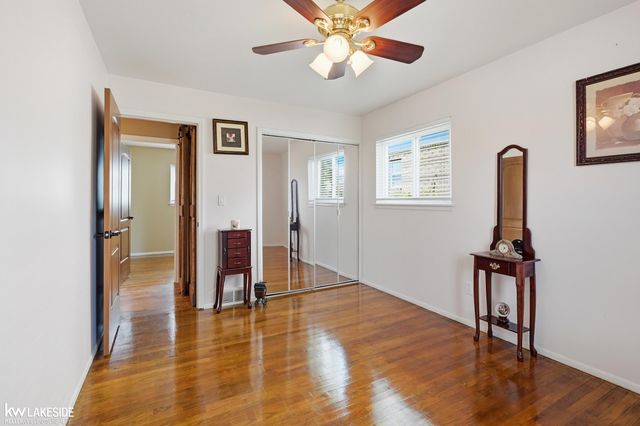 3824 Dawson Drive, Warren, MI 48092