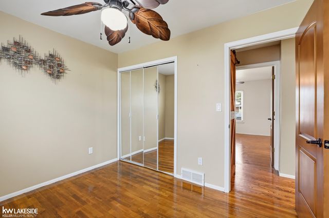 3824 Dawson Drive, Warren, MI 48092