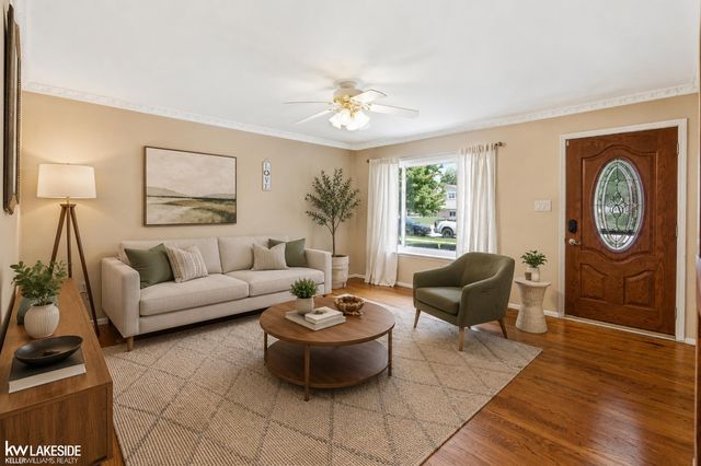 3824 Dawson Drive, Warren, MI 48092