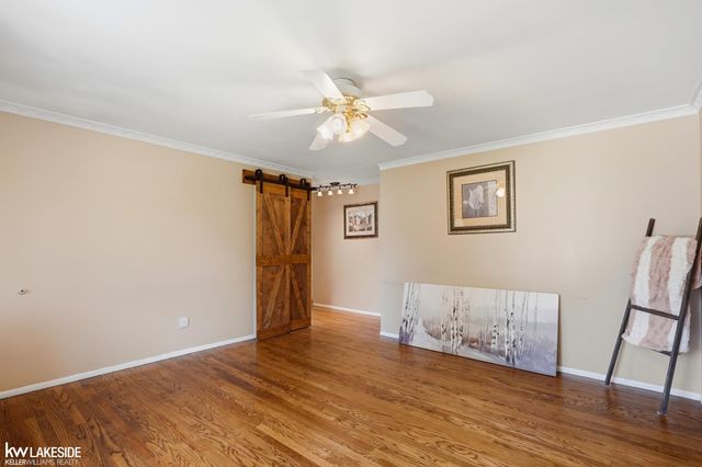 3824 Dawson Drive, Warren, MI 48092