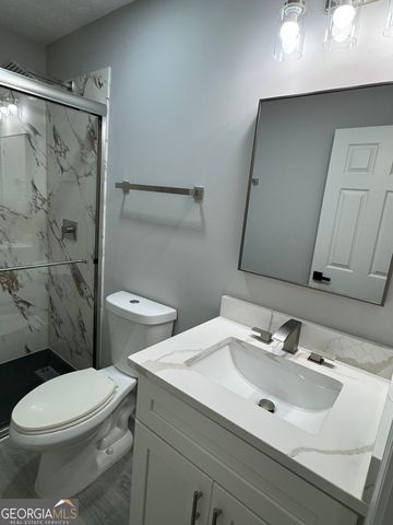 2888 Two Lake Circle, Atlanta, GA 30349