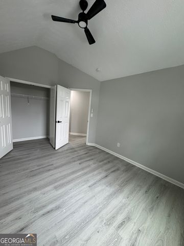 2888 Two Lake Circle, Atlanta, GA 30349