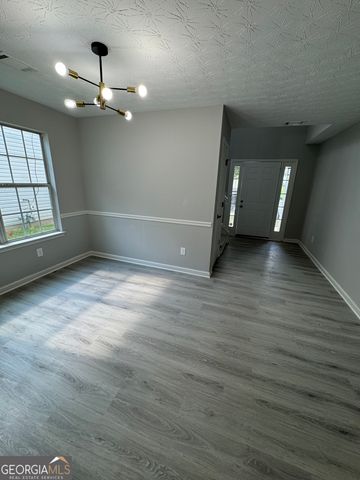 2888 Two Lake Circle, Atlanta, GA 30349