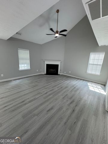 2888 Two Lake Circle, Atlanta, GA 30349