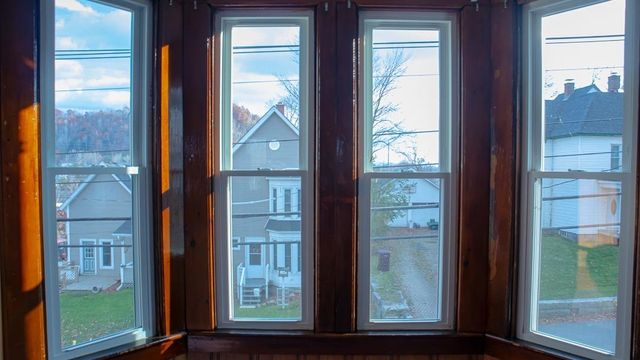 56 Eastern Avenue, Newport City, VT 05855