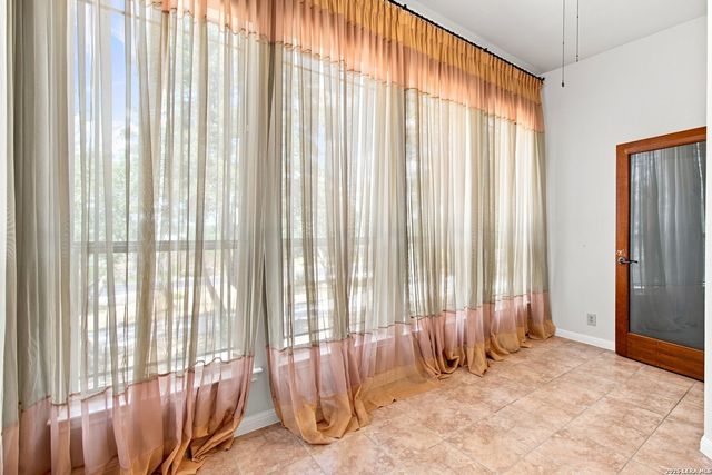 25827 Echo Terrace St, San Antonio, TX 78260
