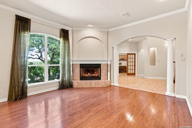 25827 Echo Terrace St, San Antonio, TX 78260