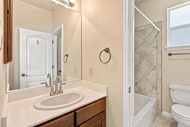 25827 Echo Terrace St, San Antonio, TX 78260