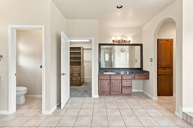 25827 Echo Terrace St, San Antonio, TX 78260