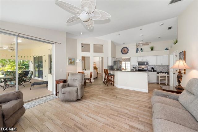 9241 Bramble CT, Fort Myers, FL 33919