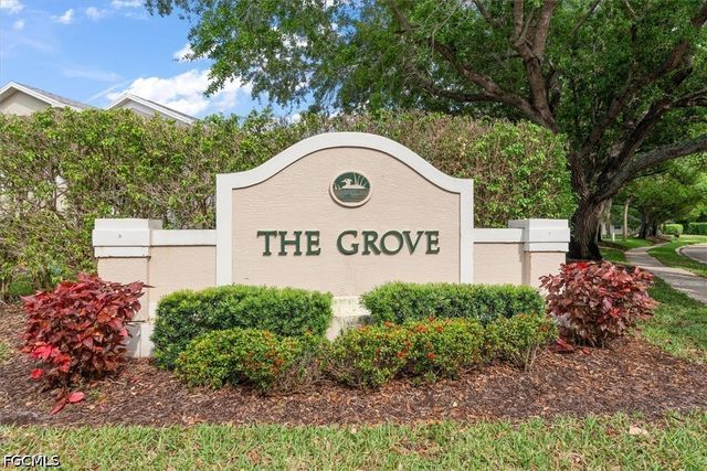 9241 Bramble CT, Fort Myers, FL 33919