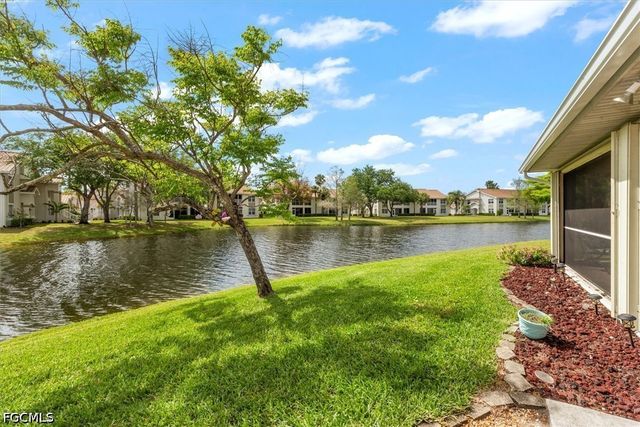 9241 Bramble CT, Fort Myers, FL 33919