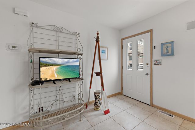 10 W Mermaid Lane, Long Beach Twp, NJ 08008