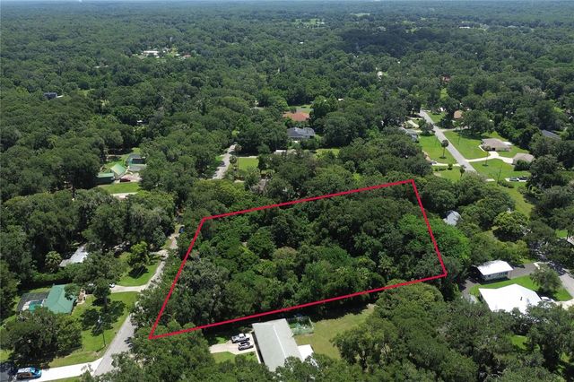 1820 CARR STREET, Deland, FL 32720