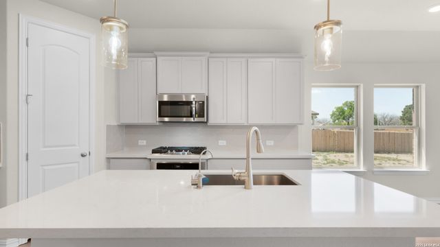 11104 Prairie Landing, Converse, TX 78109