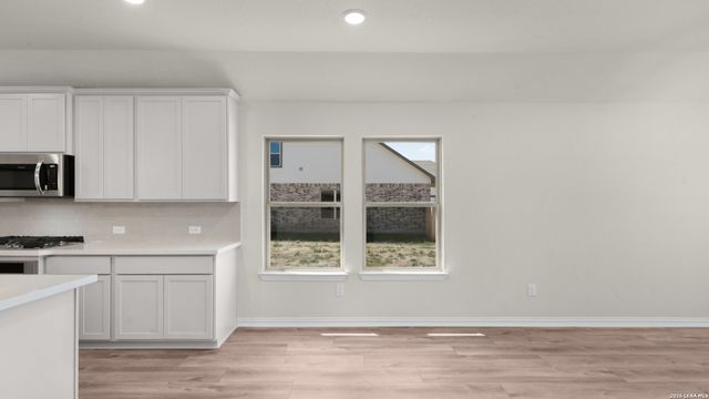 11104 Prairie Landing, Converse, TX 78109