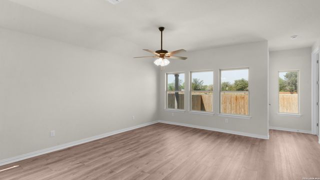 11104 Prairie Landing, Converse, TX 78109