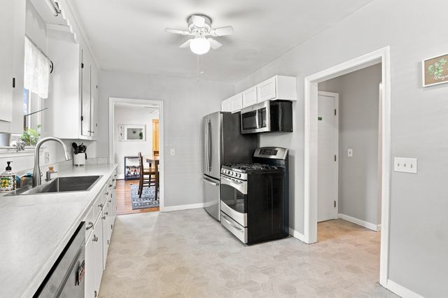 43 Klebart Avenue, Webster, MA 01570