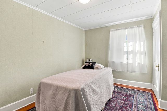 43 Klebart Avenue, Webster, MA 01570