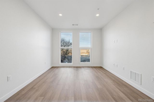 639 29th Street 301, Denver, CO 80205