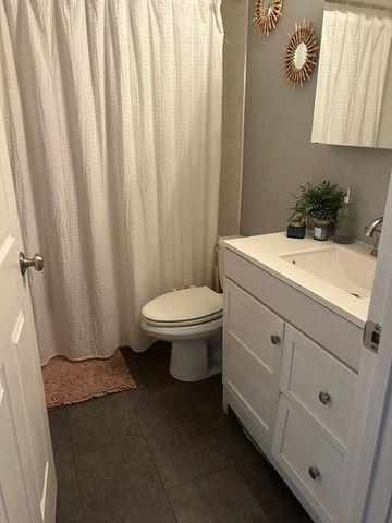 377 West Broadway 23, Boston, MA 02127