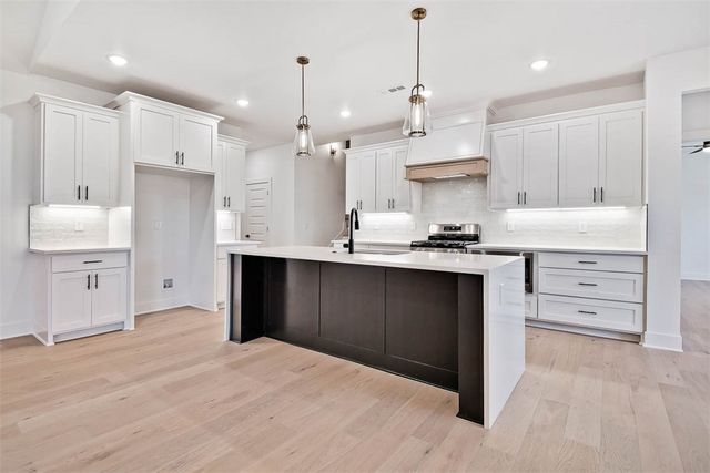 3 Coylton Drive, Bella Vista, AR 72715