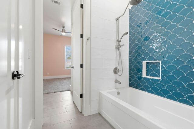 2191 N Linwood Street, Visalia, CA 93291