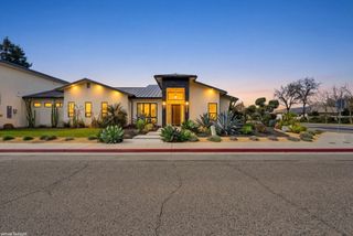 2191 N Linwood Street, Visalia, CA 93291