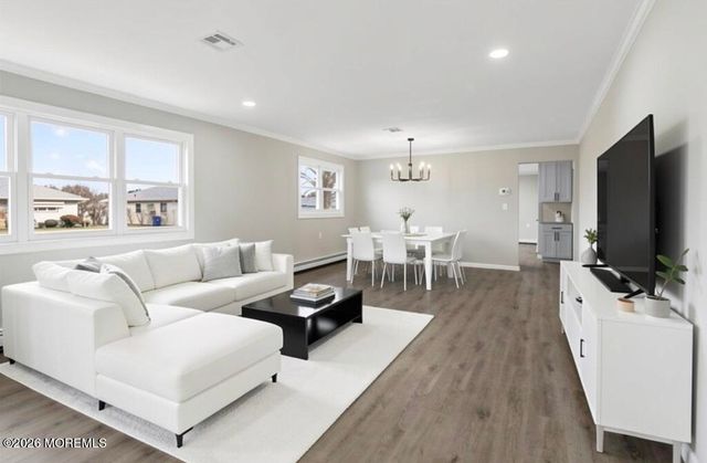 2 Van Gogh Street, Toms River, NJ 08757