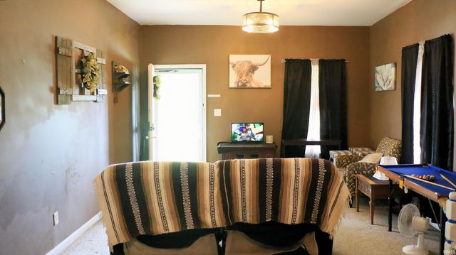 801 E Jasper Road, Winslow, IN 47598