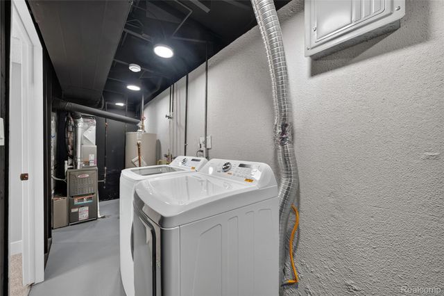 23435 Stonehenge Boulevard, Novi, MI 48375