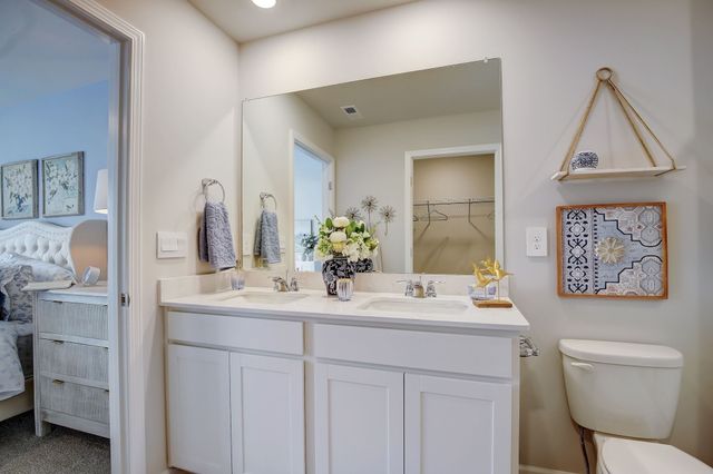 2275 Harlequin Point, Lebanon, TN 37090