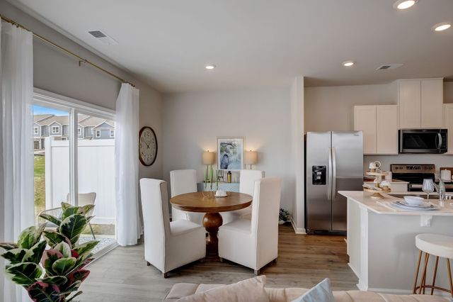 2275 Harlequin Point, Lebanon, TN 37090