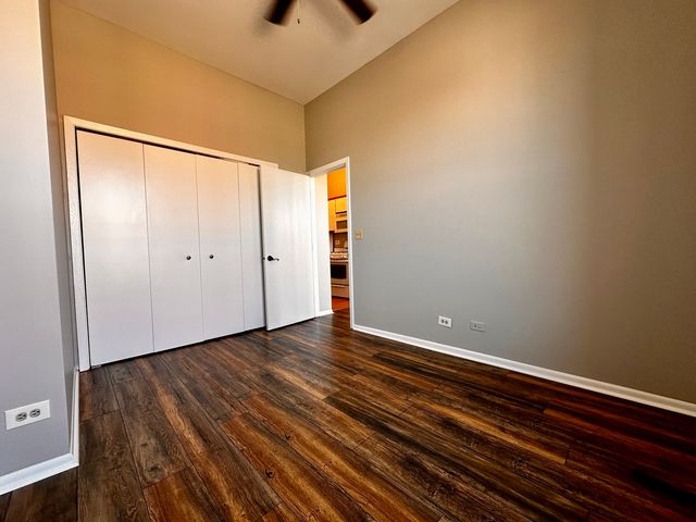 556 W 37th Street 3C, Chicago, IL 60609