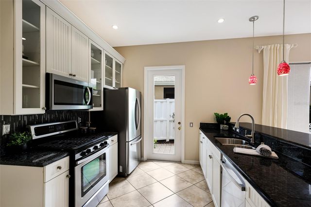 8728 52ND DRIVE E, Bradenton, FL 34211