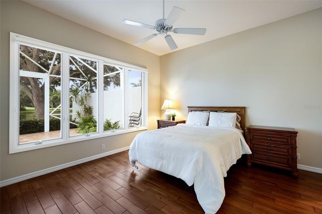 8728 52ND DRIVE E, Bradenton, FL 34211