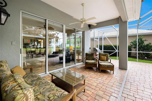 8728 52ND DRIVE E, Bradenton, FL 34211
