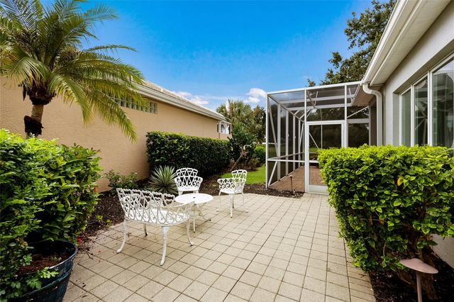 8728 52ND DRIVE E, Bradenton, FL 34211