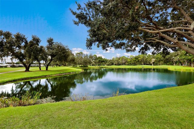 8728 52ND DRIVE E, Bradenton, FL 34211